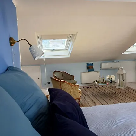 La Casa Sul Porto Apartment Colico